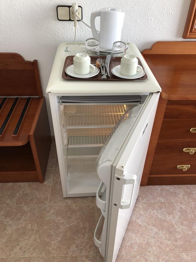Hostal De La Caravel-La Cala D´Or Exteriör bild
